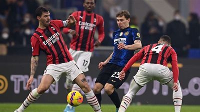 ميلان يفوز على كاليارى وينفرد بصدارة الدوري الإيطالي