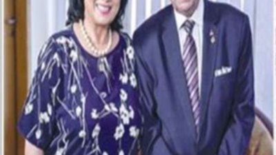 إصابة والد الفنانة سلوى عثمان بجلطة في المخ.. ويطلب الدعاء من الجمهور