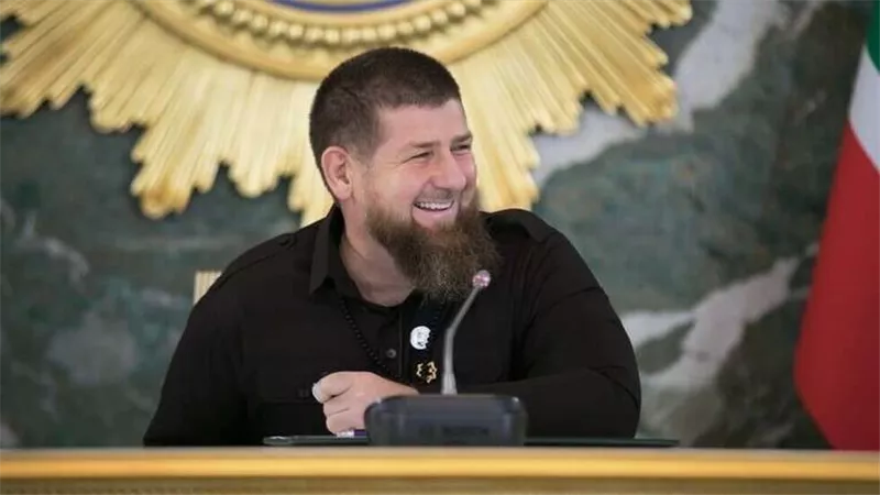 الرئيس الشيشاني: وصول كتيبة متطوعين إلي أوكرانيا للمساهمة في الحرب