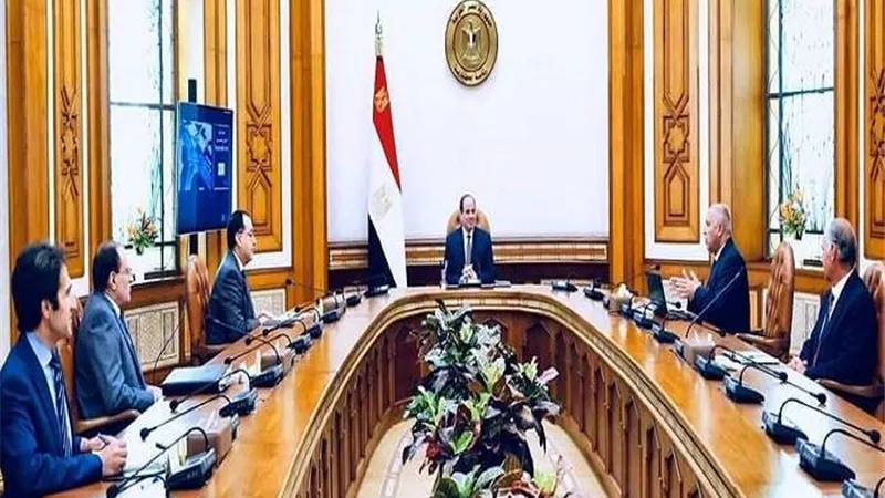 السيسي يوجه بتوطين الصناعة و التكنولوجيا الخاصة بقطاع التشييد و البنية الأساسية