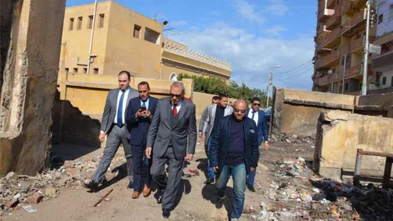 محافظ القليوبية يبحث استغلال عدد من المنشآت غير المستغلة للمنفعة العامة