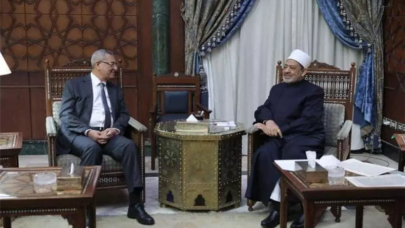 شيخ الأزهر يستقبل السفير الجزائري اليوم