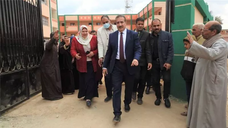 محافظ المنوفية يتابع أعمال التطوير والتحديث بقرى أشمون ضمن المبادرة الرئاسية 