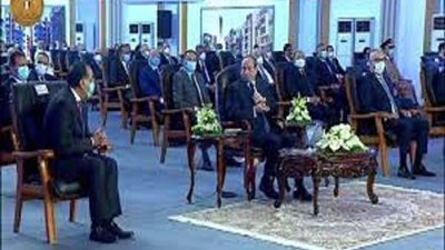 الرئيس السيسي يوجه الحكومة بتعزيز مكانة المرأة وتمكينها