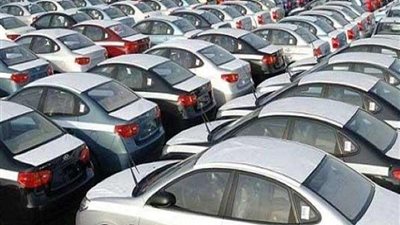 الإحصاء: تراجع واردات المصريين من سيارات الركوب إلى ملياري دولار خلال 2019