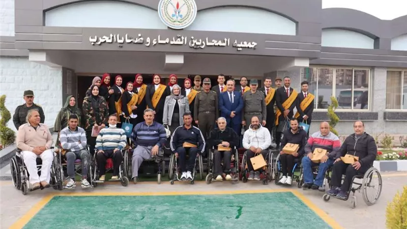 القوات المسلحة تنظم زيارة ميدانية لطلبة كلية الحقوق جامعة حلوان