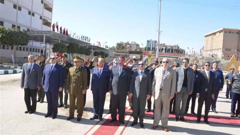 رئيس جامعة المنيا يُشارك في احتفالية المحافظة بمناسبة عيد الشرطة
