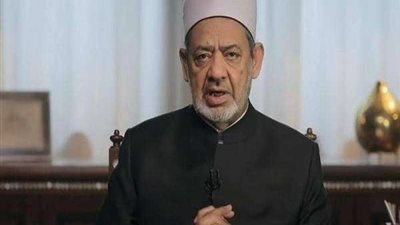 موقف الأزهر الشريف من إلغاء شرط وجود محرم مع السيدات لأداء العمرة
