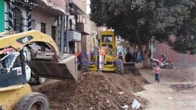 إيقاف حالتي بناء بدون ترخيص بمركز أبوقرقاص بالمنيا