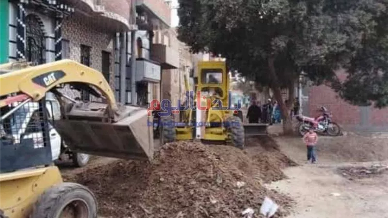 إيقاف حالتي بناء بدون ترخيص بمركز أبوقرقاص بالمنيا