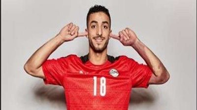 كيروش يطمئن على عبد المنعم بعد جراحة الأنف