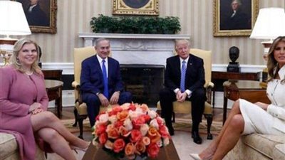 ترامب يلتقي بنتنياهو وغانتس اليوم الإثنين لبحث 