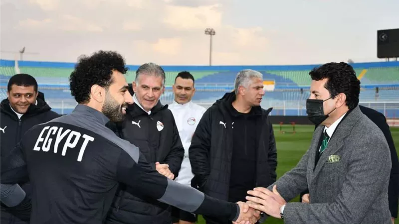 أيمن أبو عايد: لاعبو المنتخب قادرون على تحقيق الفوز على السنغال وندعمهم بكل قوة (فيديو)