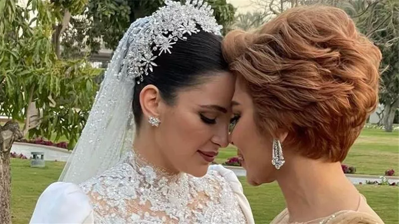 سعادة ما بعدها سعادة.. أول تعليق لأصالة بعد زفاف ابنتها