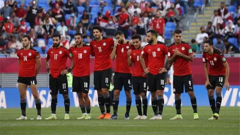 أول ظهور لرامى ربيعة وعلى جبر فى مران المنتخب قبل السفر للسنغال