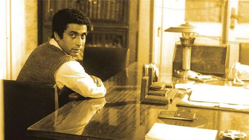فى ذكرى رحيل النمر الأسود.. ننشر التاريخ الفني لعملاق السينما أحمد زكي