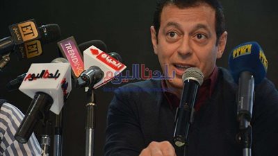 مصطفى شعبان يوجه رسالة إلى عادل إمام