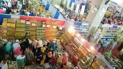 سعر الدقيق 8 جنيه.. توجيهات مكثفة من الحكومة لضبط الأسعار