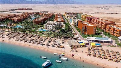 وزير السياحة يُعلن الموافقة على تيسيرات خاصة بدخول السائحين إلى مصر