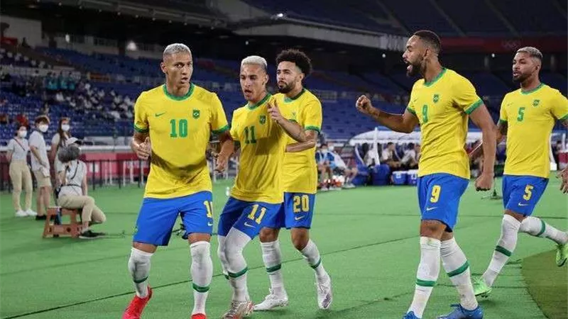 البرازيل تدك شباك بوليفيا برباعية بتصفيات كأس العالم