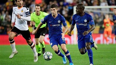 ليستر سيتي يستضيف تشيلسي في لقاء مثير بالدوري الإنجليزي