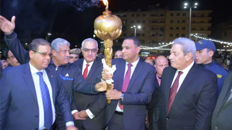محافظ الدقهلية يوقد الشعلة الرئيسة احتفال بالعيد القومى فبراير 2020
