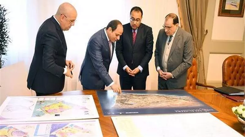 السيسي يكلف بتوسيع نطاق جهود تطوير المناطق العشوائية في المحافظات