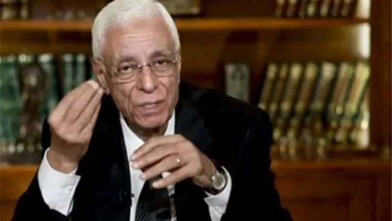 حسام موافي: العلم قيمة دينية.. وأسجد شكرا لله كلما قرأت كتابا.. فيديو