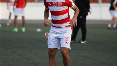 كارتيرون يعقد جلسة مع مصطفى فتحي بمران الزمالك