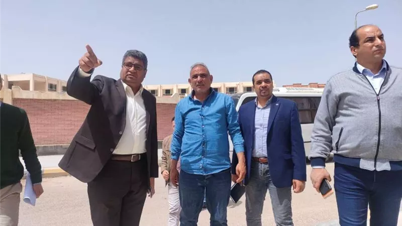 رئيس جهاز برج العرب الجديدة يبدأ أولى جولاته بزيارة مناطق الإسكان الاجتماعي