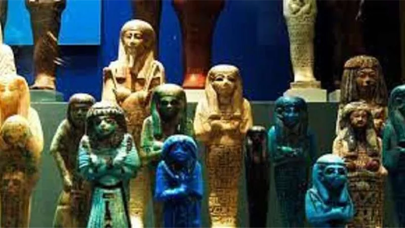 عقوبة التنقيب عن الآثار.. السجن المشدد وغرامة تصل لـ 5 ملايين جنية ومصادرة المضبوطات