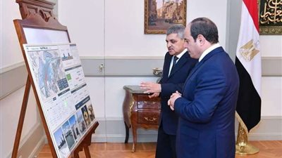 ابعتوا المقترح للهيئة الهندسية.. توجيه من السيسي للعاملين بمحور حسب الله الكفراوي.. فيديو