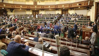 عبد المنعم العليمي يطالب باستعجال مشروع قانون تنظيم العلاقة الإيجارية