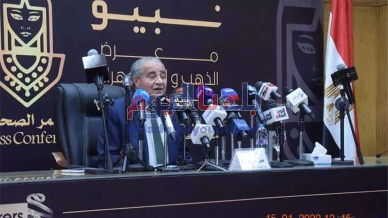 التموين: توفير كافة السلع الغذائية ومنتجات اللحوم والدواجن حتى هذا الموعد
