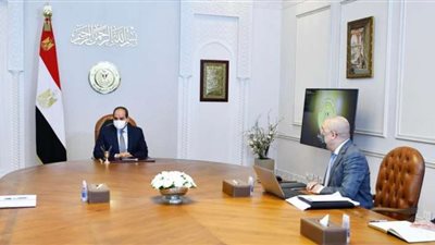 الرئيس السيسي يتابع مشروعات الخدمة الوطنية