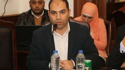 عمرو درويش: الوفد حاضن لشباب الأمة بمختلف أيدلوجياته
