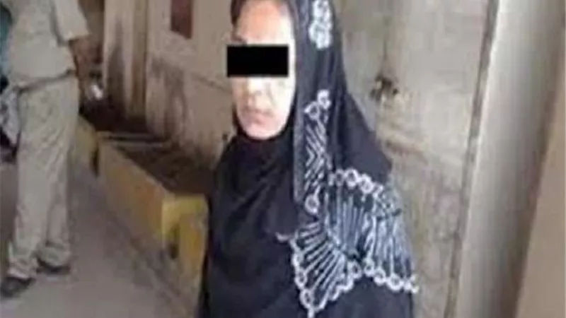 اعتقال فتاة في قسم شرطة بصنعاء يؤدي لاشتباكات مسلحة.. تفاصيل