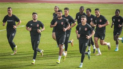 الاتحاد الإفريقي يعلن تغيير موعد مباراة الأهلي والرجاء بدوري الأبطال