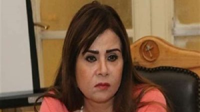 الوفد يطالب بقانون موحد لتنظيم رحلات الحج والعمرة