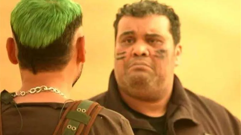 رد فعل أحمد فتحي بعد اكتشافه مقلب رامز جلال.. فيديو