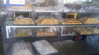 مستلزمات العيد بعد ارتفاع الاسعار.. اسعار الدقيق والكحك والبسكويت والحلويات