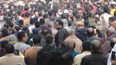 تشييع جنازة شهيد سيناء بمسقط رأسه في شربين