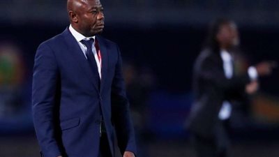 بعد أمونيكي.. أحمد عبد الرءوف: المدرب الإفريقي لن يضيف للدوري المصري