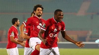 الأهلي يتقدم في الشوط الأول على طلائع الجيش
