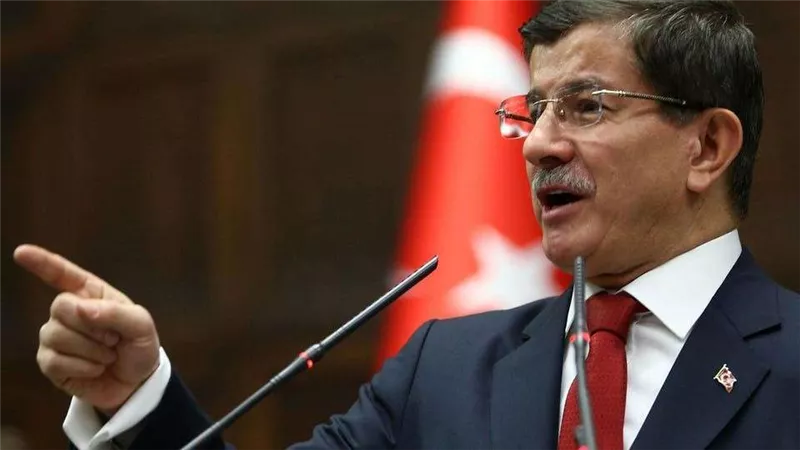 فضائح أردوغان تتوالى.. داوود أوغلو يكشف مسرحية الانقلاب المزعوم