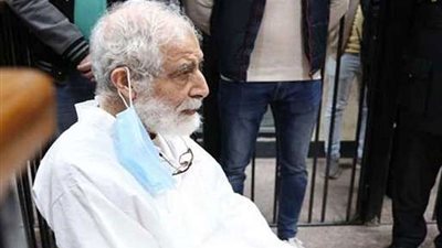 إعادة الحكم على محمود عزت في قضية 