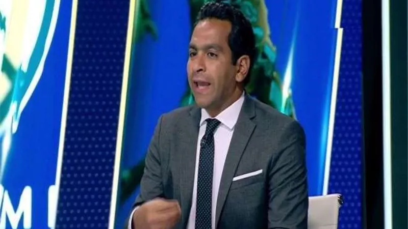 عادل مصطفي: لسه بدري على فايلر والأهلي الأقرب لحصد السوبر