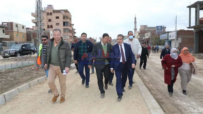 محافظ المنوفية يتفقد صوامع شبين الكوم المعدنية