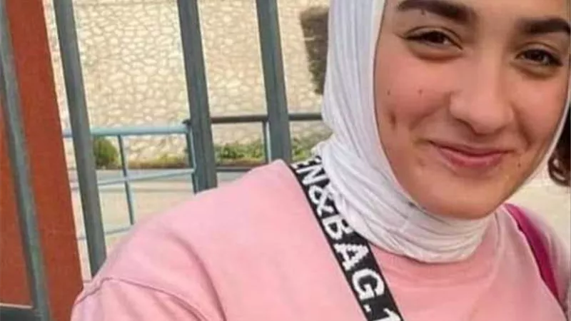 النيابة تطالب بالإعدام.. بدء محاكمة المتهم بقتل لاعبة كرة السرعة روان الحسينى