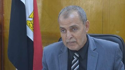 لأول مرة.. بدء حصاد 2 فدان بطاطس بمدرسة موط الزراعية في الداخلة